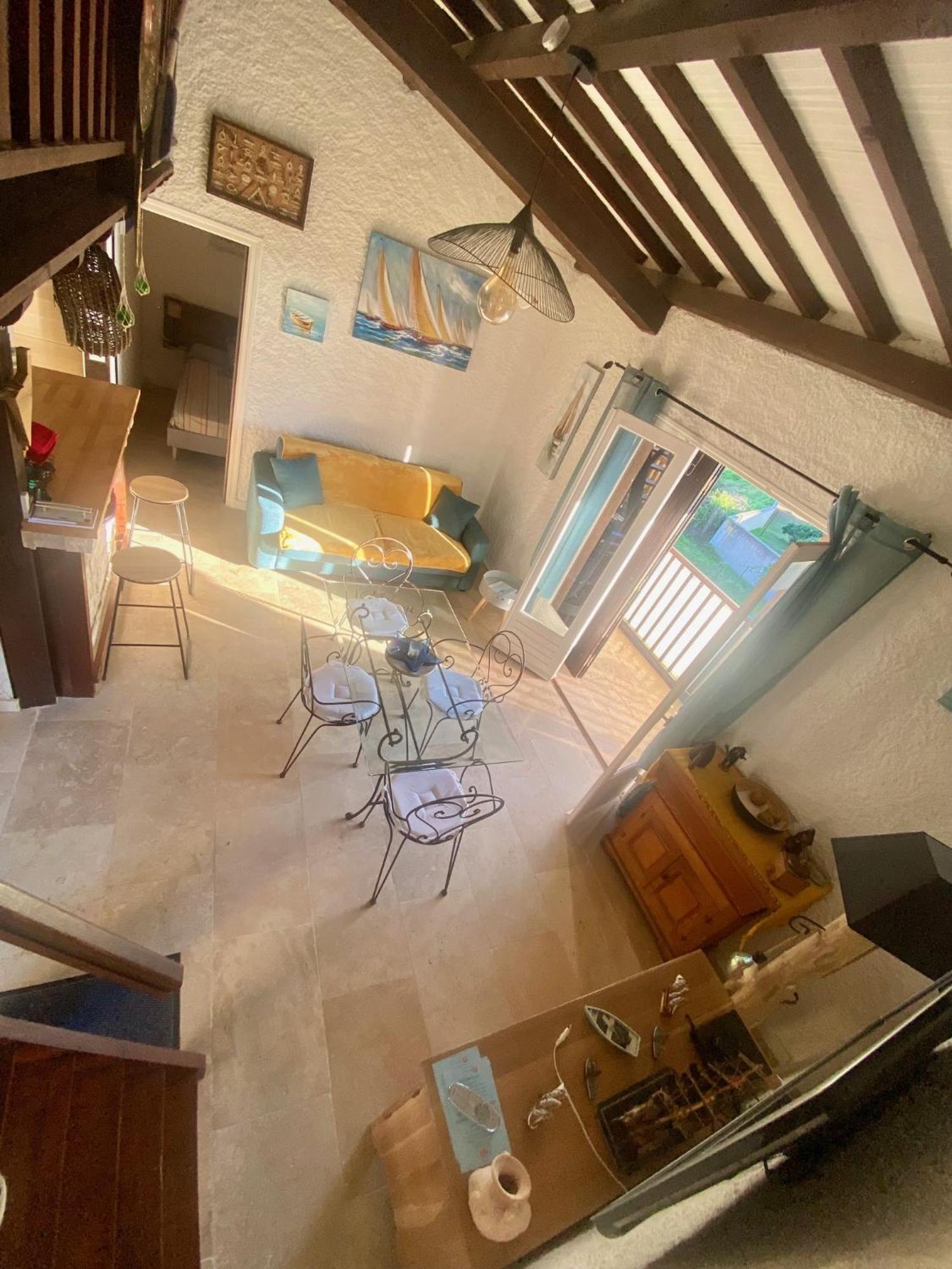 Tres Bel Appartement Les Pieds Dans L'Eau Appietto Exterior foto